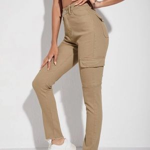 Flap Pocket Skinny Jeans